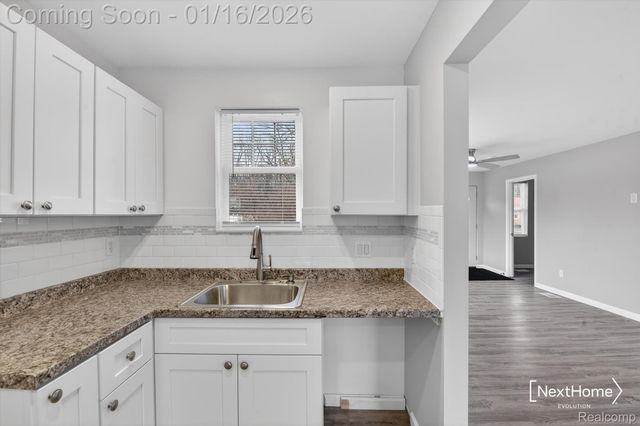 14621 New York Street, Romulus, MI 48174