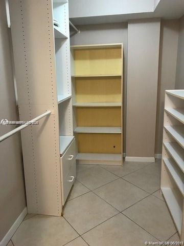 406 NW 68th Ave 403, Plantation, FL 33317