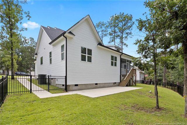 232 Captain Harbor, Sanford, NC 27332