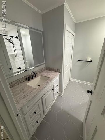 53990 N Foster Road, Chesterfield, MI 48051