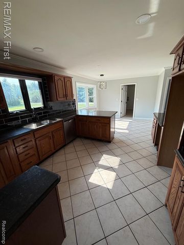 53990 N Foster Road, Chesterfield, MI 48051