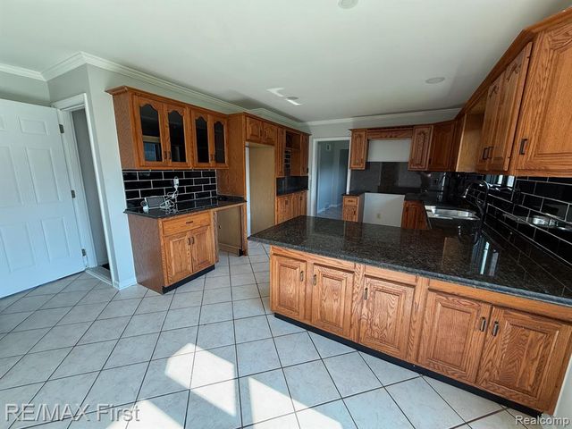 53990 N Foster Road, Chesterfield, MI 48051