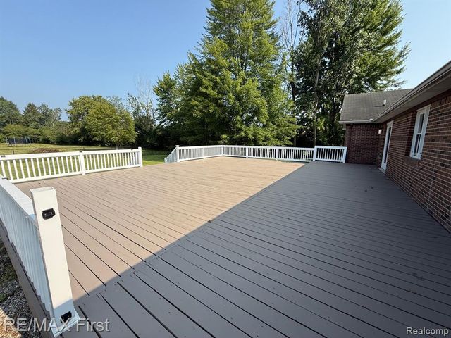 53990 N Foster Road, Chesterfield, MI 48051