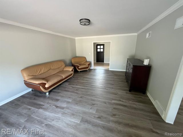 53990 N Foster Road, Chesterfield, MI 48051