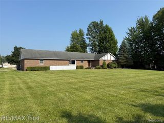 53990 N Foster Road, Chesterfield, MI 48051