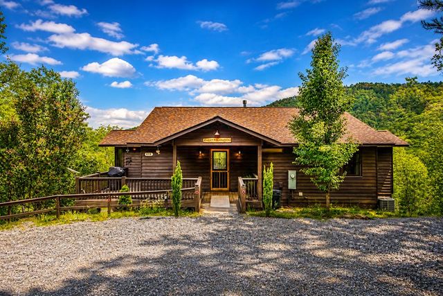 445 Tranquil Cove, Murphy, NC 28906