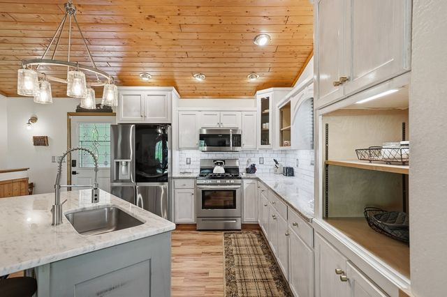 445 Tranquil Cove, Murphy, NC 28906
