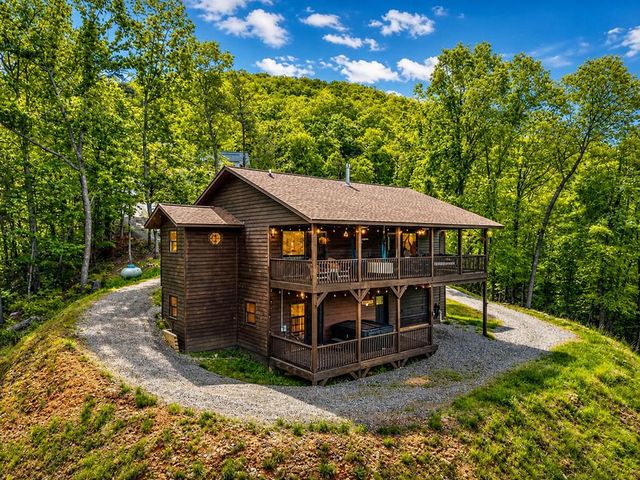 445 Tranquil Cove, Murphy, NC 28906