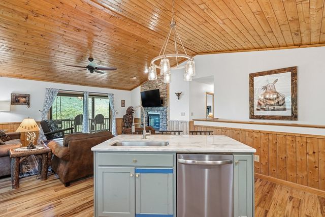 445 Tranquil Cove, Murphy, NC 28906