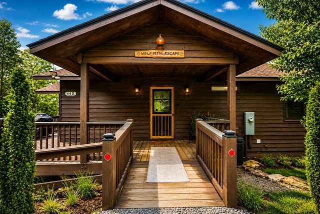 445 Tranquil Cove, Murphy, NC 28906