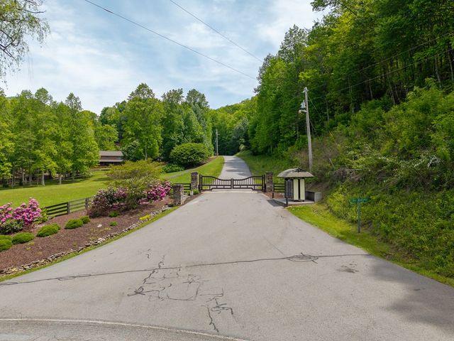 445 Tranquil Cove, Murphy, NC 28906