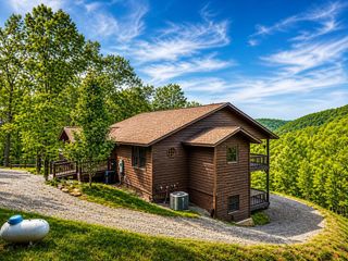 445 Tranquil Cove, Murphy, NC 28906