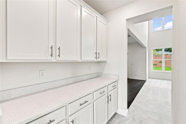 5837 Creek Indian Drive, Sugar Hill, GA 30518