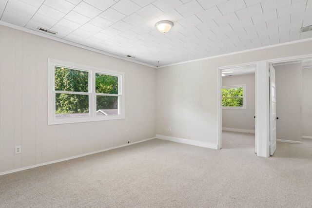 2107 Haegele DRIVE, Twin Lakes, WI 53181