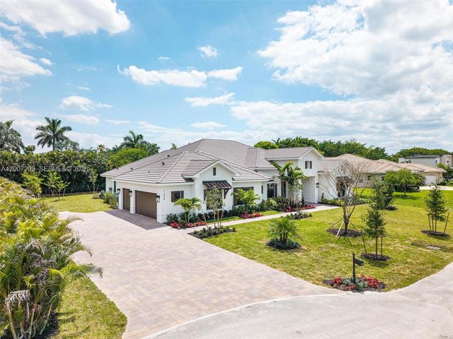 11900 SW 14th Pl, Davie, FL 33325