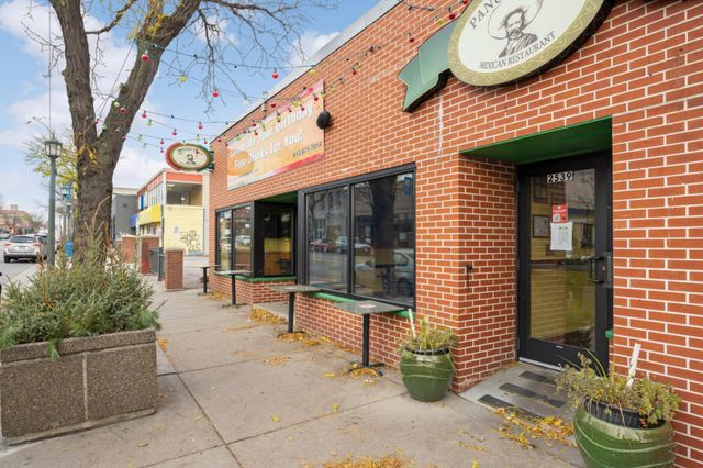 317 Groveland Avenue 301, Minneapolis, MN 55403