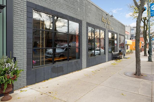 317 Groveland Avenue 301, Minneapolis, MN 55403