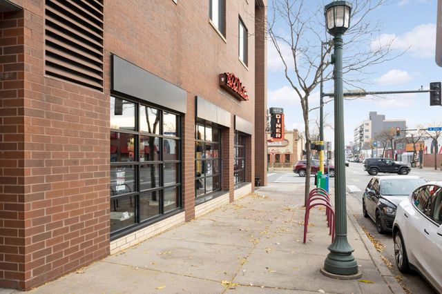 317 Groveland Avenue 301, Minneapolis, MN 55403