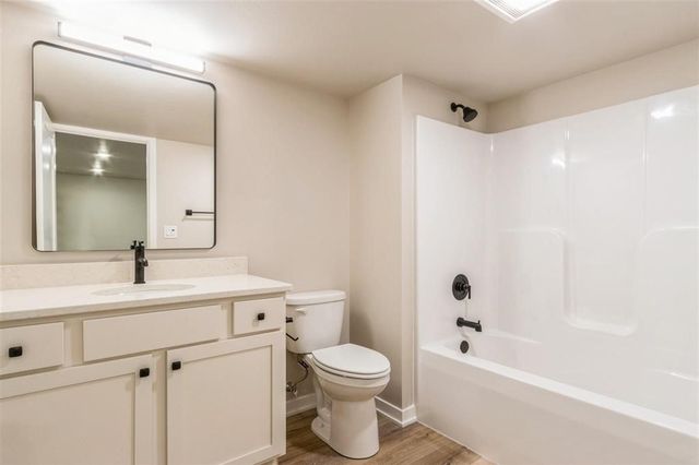 721 Chamberlin Lane, North Liberty, IA 52317