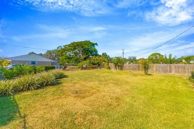 424 FOREST GLEN AVENUE, Lakeland, FL 33813