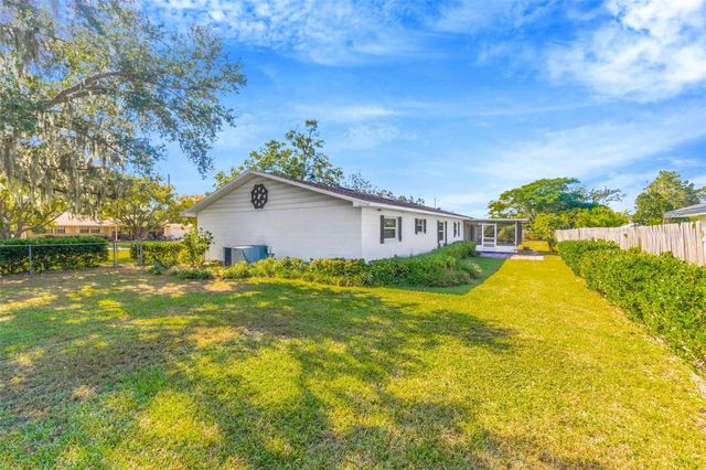 424 FOREST GLEN AVENUE, Lakeland, FL 33813