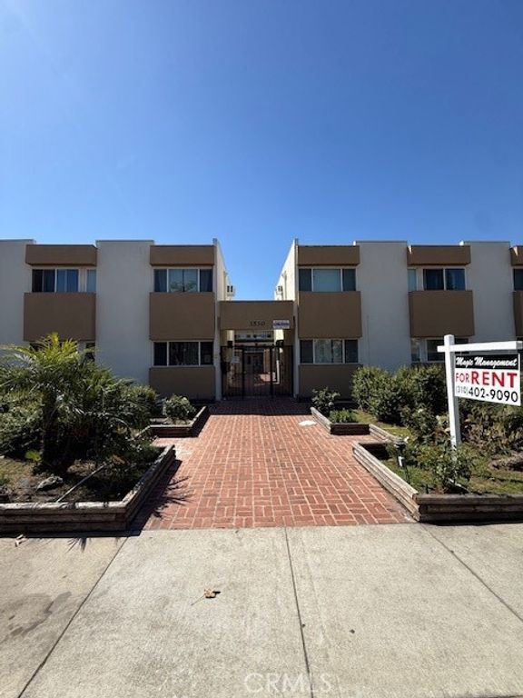 1530 E Broadway, Glendale, CA 91205