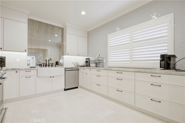565 E San Jose PH1, Burbank, CA 91501