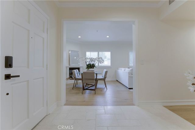565 E San Jose PH1, Burbank, CA 91501