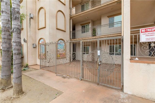 565 E San Jose PH1, Burbank, CA 91501