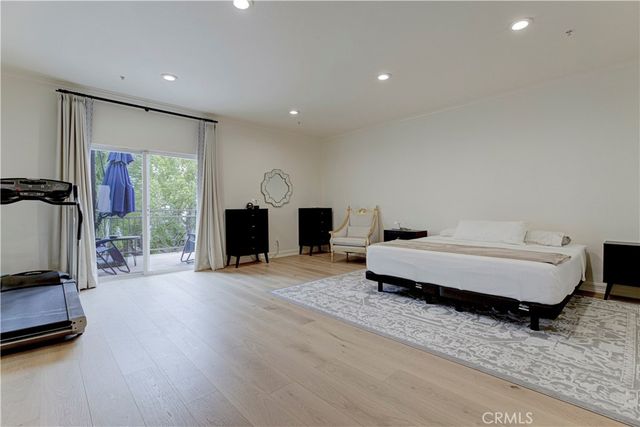 565 E San Jose PH1, Burbank, CA 91501