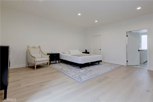 565 E San Jose PH1, Burbank, CA 91501