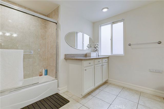 565 E San Jose PH1, Burbank, CA 91501
