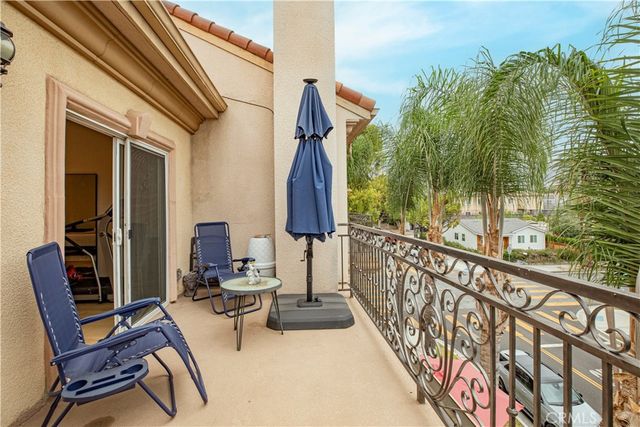 565 E San Jose PH1, Burbank, CA 91501