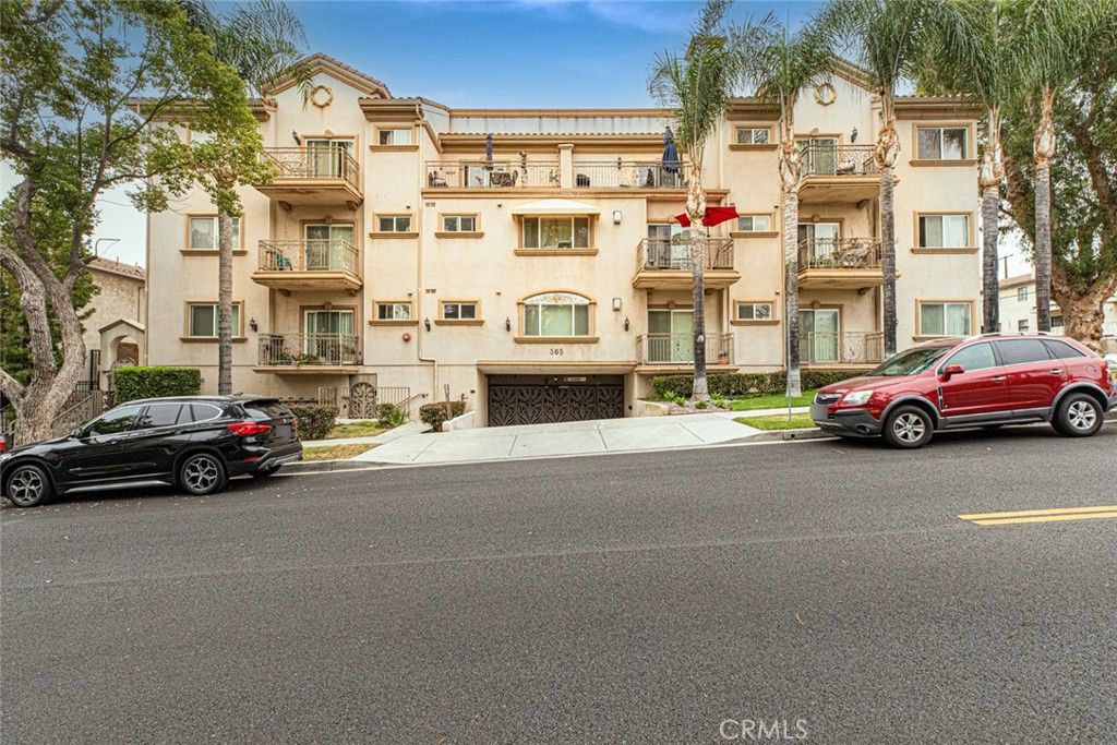 565 E San Jose PH1, Burbank, CA 91501