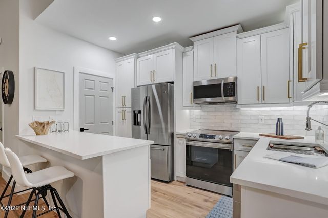 170 VERACRUZ Drive 333, Ponte Vedra Beach, FL 32082
