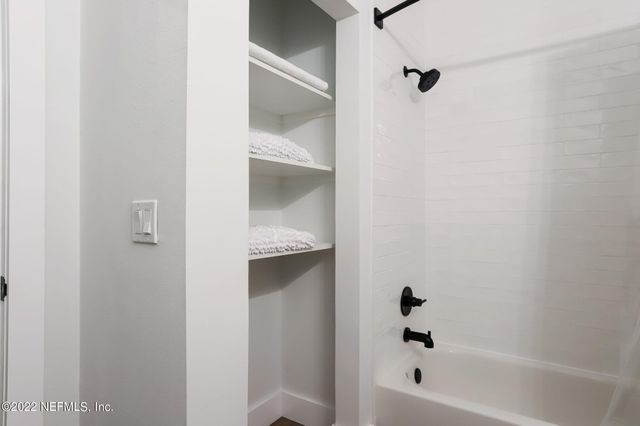 170 VERACRUZ Drive 333, Ponte Vedra Beach, FL 32082