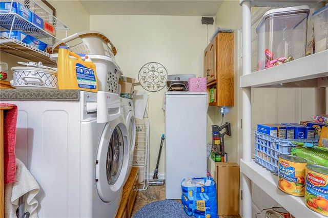 11406 Trevor Drive, Peculiar, MO 64078