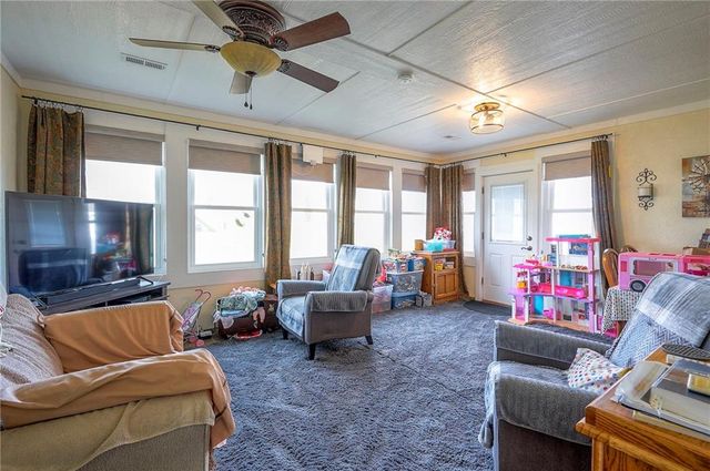 11406 Trevor Drive, Peculiar, MO 64078