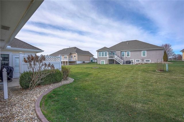 11406 Trevor Drive, Peculiar, MO 64078