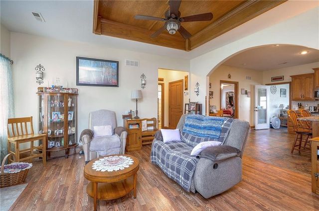 11406 Trevor Drive, Peculiar, MO 64078