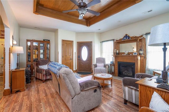 11406 Trevor Drive, Peculiar, MO 64078