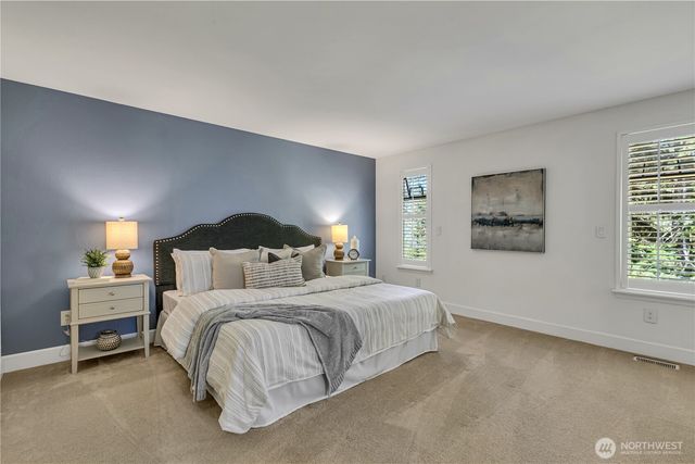 5004 63rd Avenue W, University Place, WA 98467