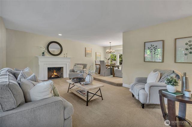5004 63rd Avenue W, University Place, WA 98467