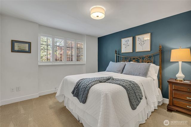 5004 63rd Avenue W, University Place, WA 98467