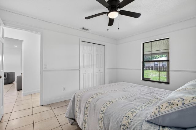 407 Pomont Ave, St Augustine, FL 32084