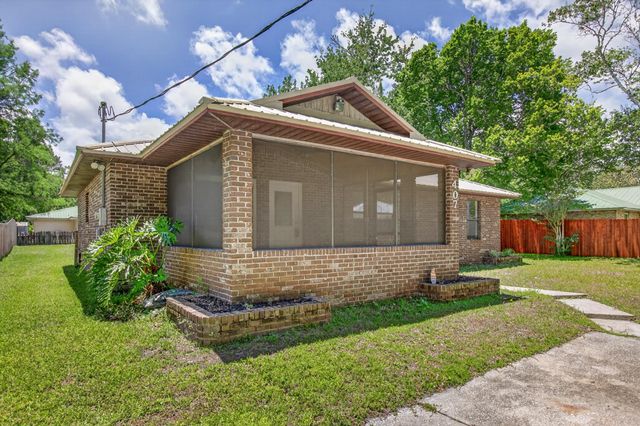 407 Pomont Ave, St Augustine, FL 32084