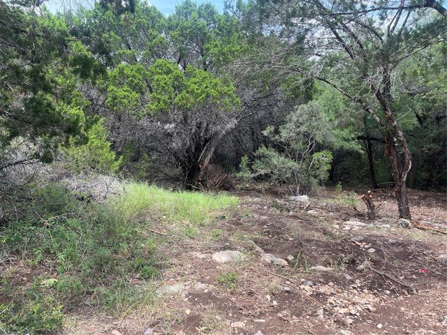 7413 Spanish Oak DR, Lago Vista, TX 78645