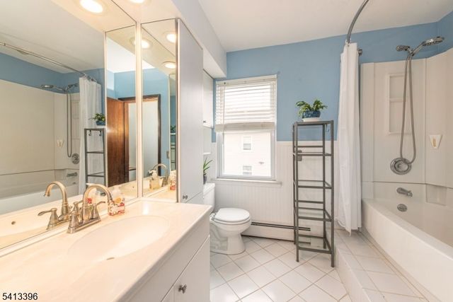 126 Jefferson St, Wanaque Boro, NJ 07420