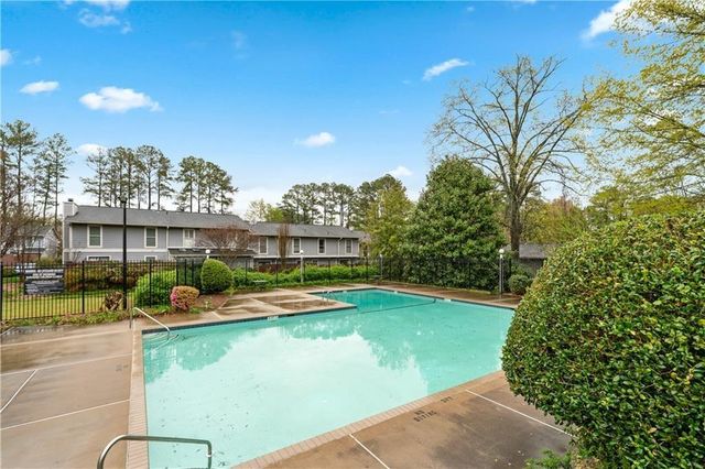 4984 Meadow Lane, Marietta, GA 30068