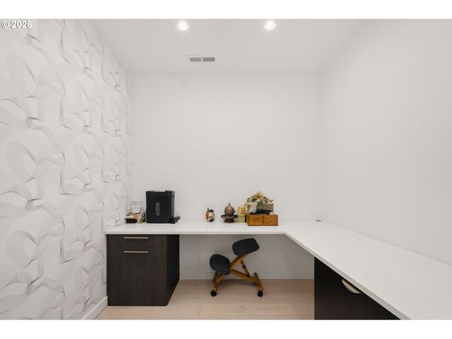 700 WASHINGTON St 1123, Vancouver, WA 98660